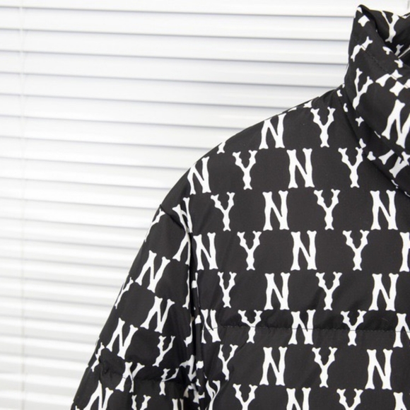 👄👄👄MLB New York Yankees never had to say much - Picture 5 of 6